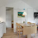 בית נופש Cozy In With Kitchen *