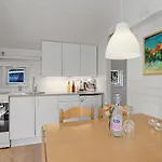 Cozy In With Kitchen בית נופש